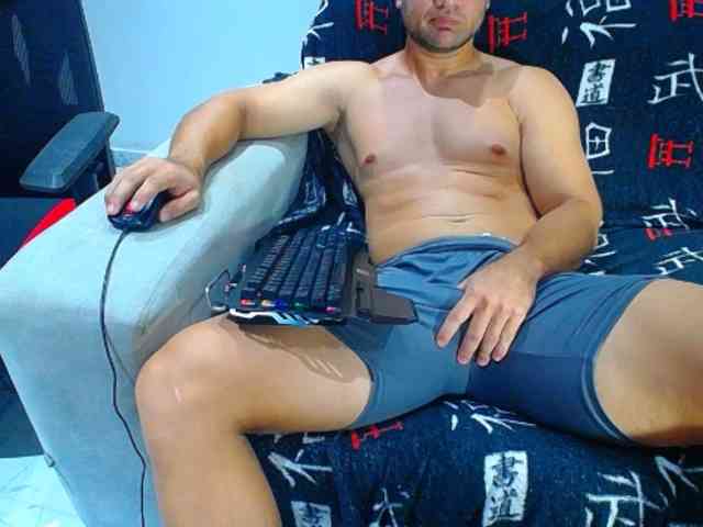 hugo19cm
