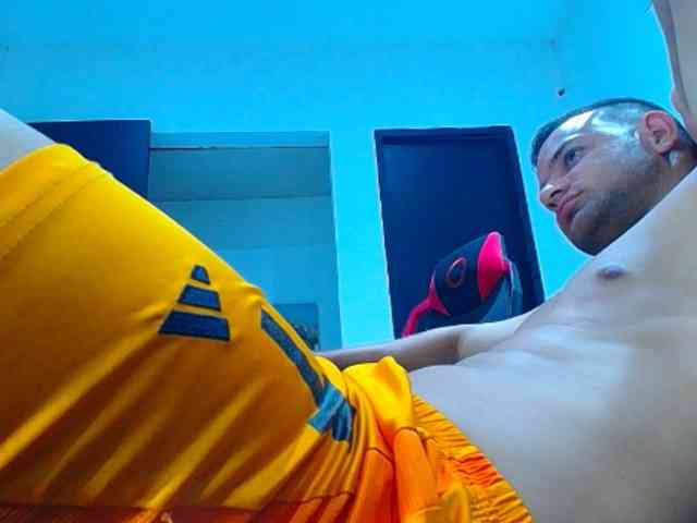 hugo19cm hugo19cm