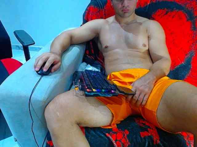 hugo19cm