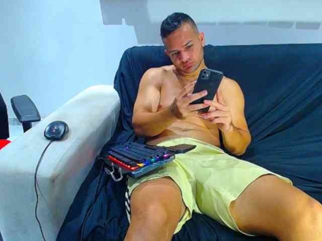 hugo19cm