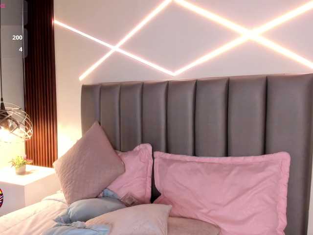 VeronicaLanz live webcam show