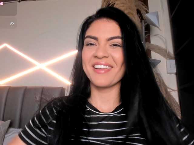 VeronicaLanz live cam on BongaCams