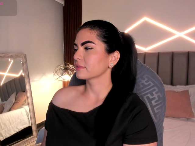 VeronicaLanz live cam on BongaCams