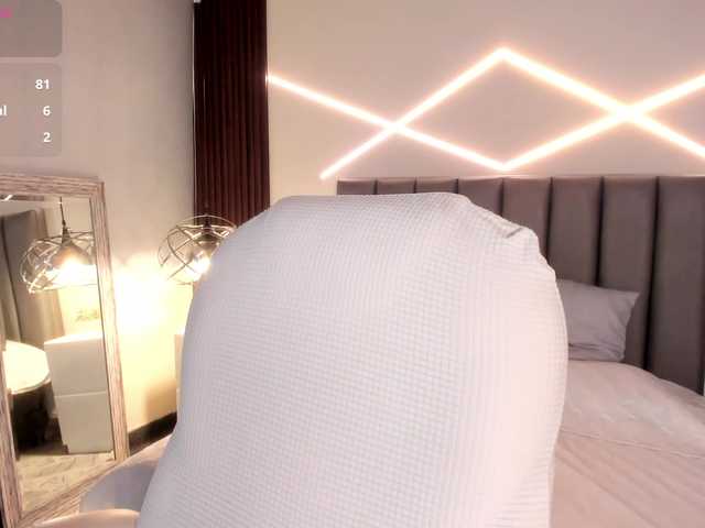 VeronicaLanz live cam preview