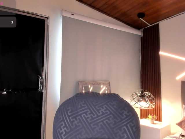 VeronicaLanz live cam on BongaCams
