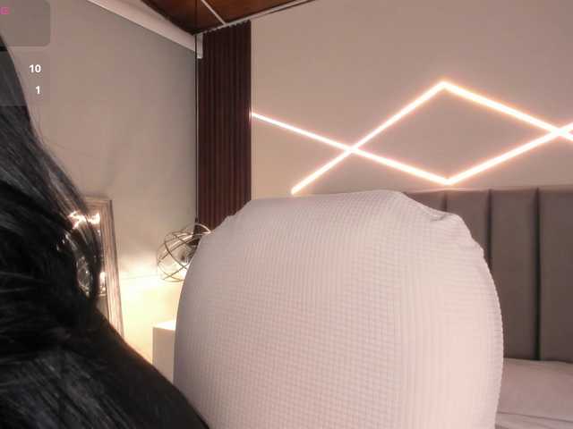 VeronicaLanz live cam preview