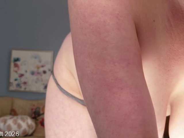leiaswift live cam on BongaCams