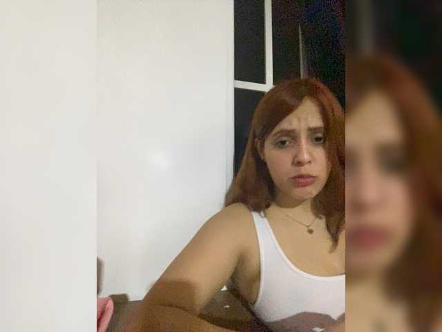 Allie-Rose webcam