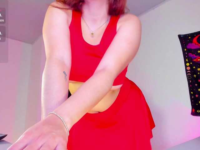 Allie-Rose's BongaCams show and profile