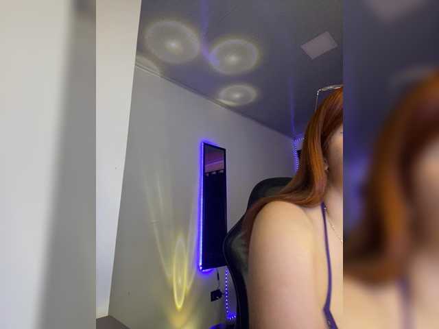 allie-rose live sex show
