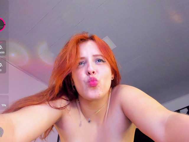 Allie-Rose live cam on BongaCams