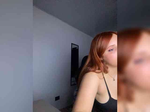 Allie-Rose webcam