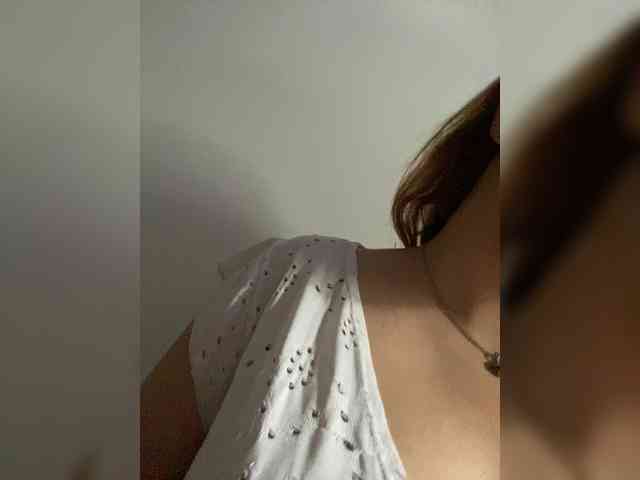Allie-Rose webcam