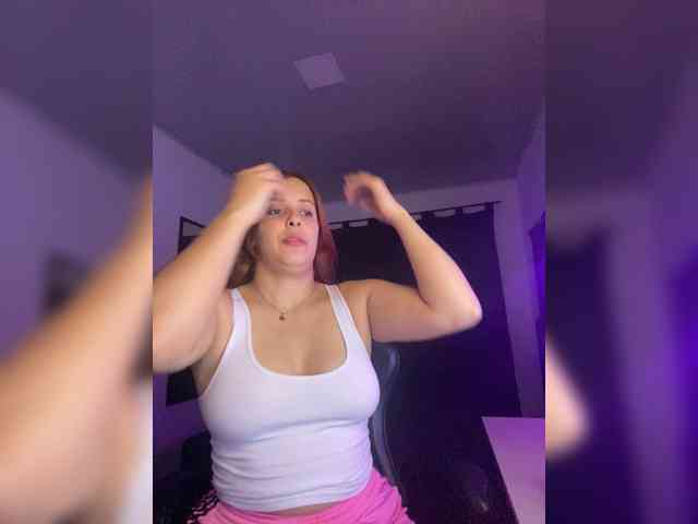 Allie-Rose webcam