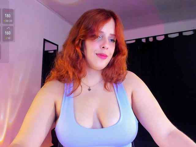 Allie-Rose webcam