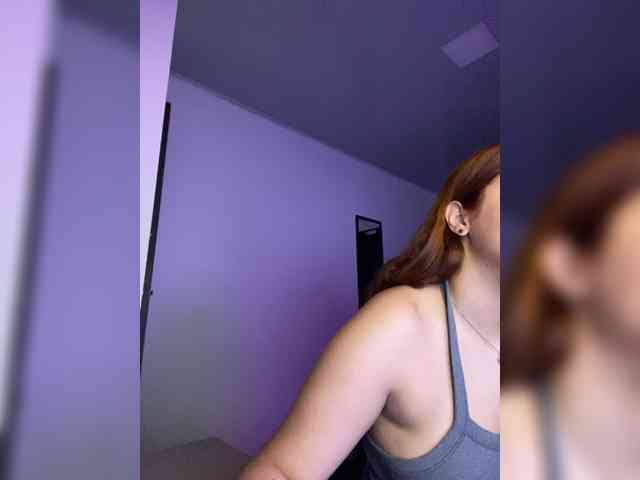 Allie-Rose webcam