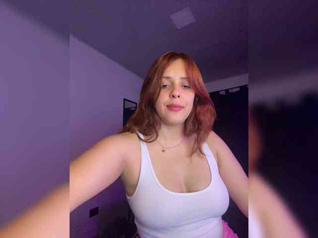 Allie-Rose webcam