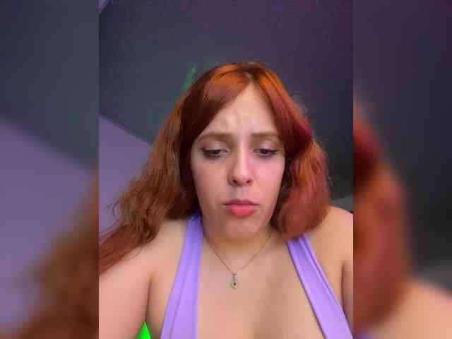 Allie-Rose webcam