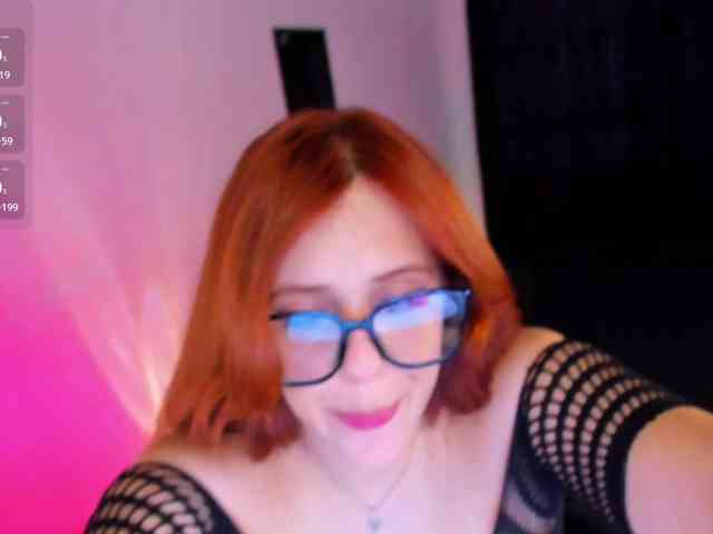 Allie-Rose webcam