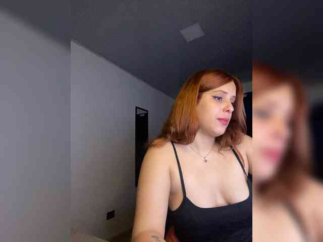Allie-Rose webcam