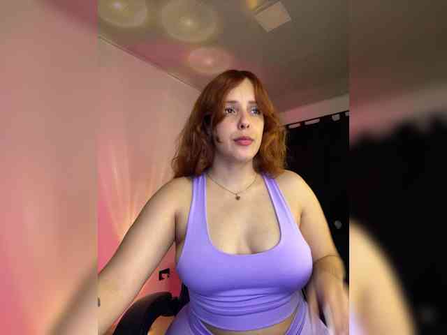 Allie-Rose webcam