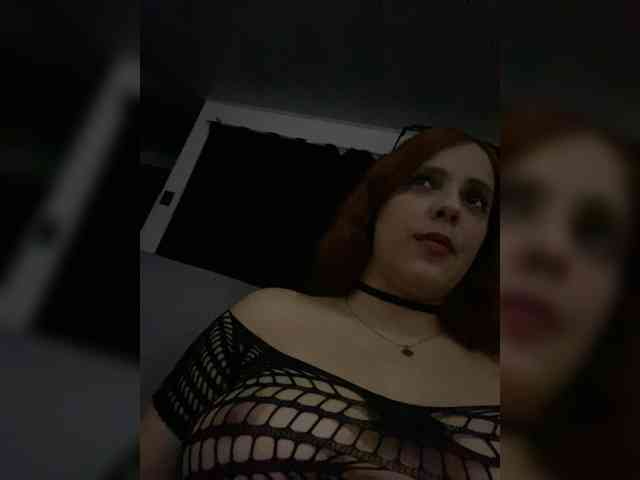 Allie-Rose webcam