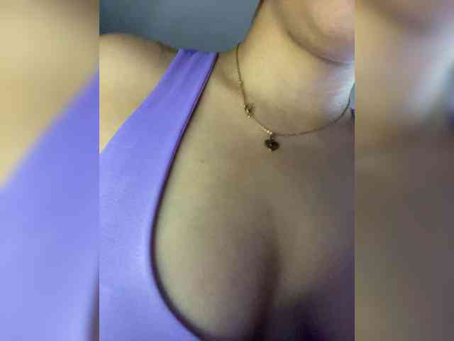 Allie-Rose webcam