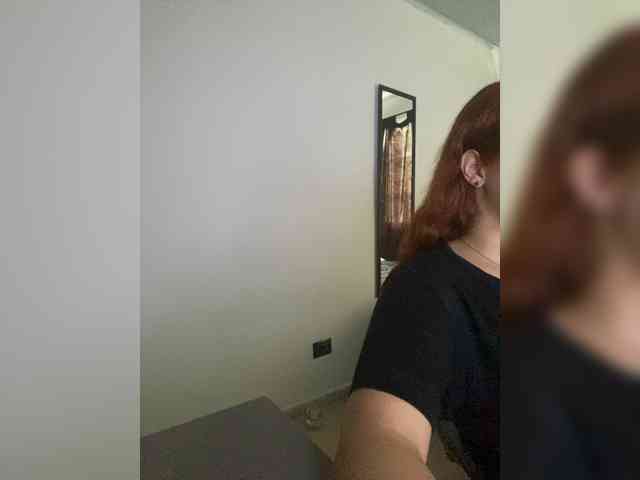 Allie-Rose webcam