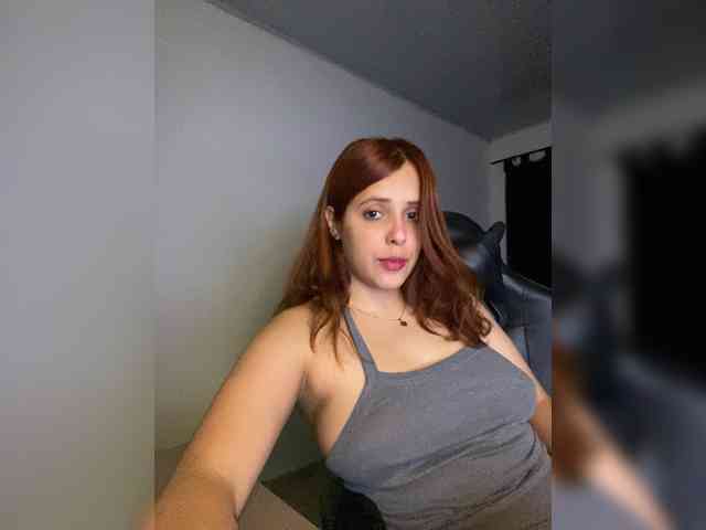 Allie-Rose webcam