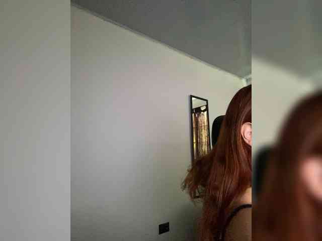 Allie-Rose webcam