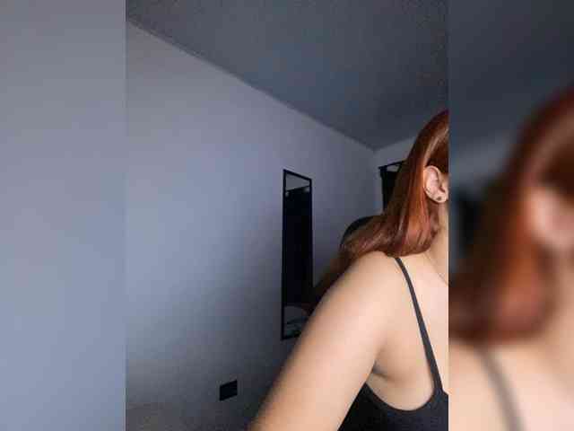 Allie-Rose webcam