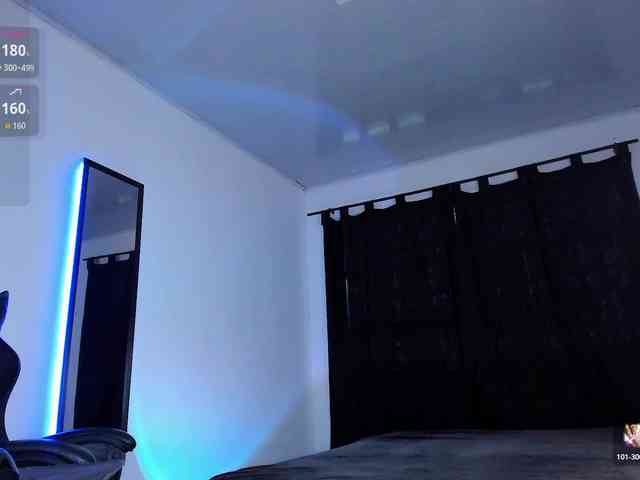 Allie-Rose webcam