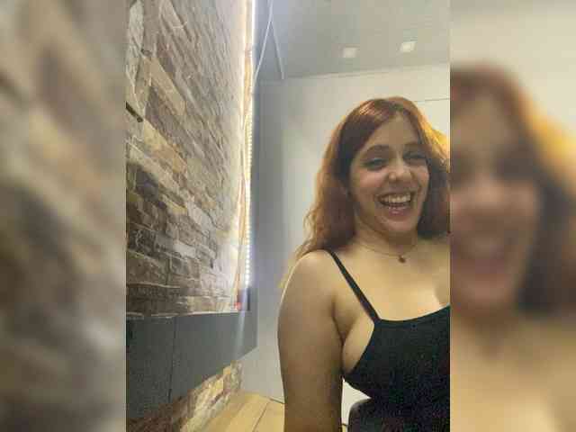 Allie-Rose webcam