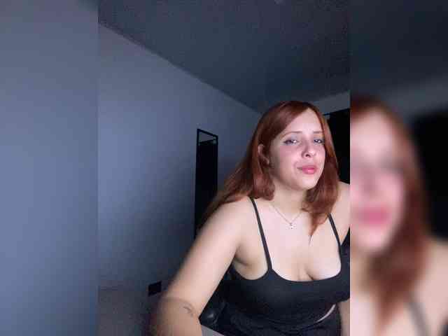 Allie-Rose webcam