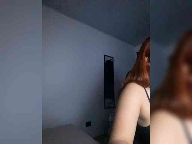 Allie-Rose webcam