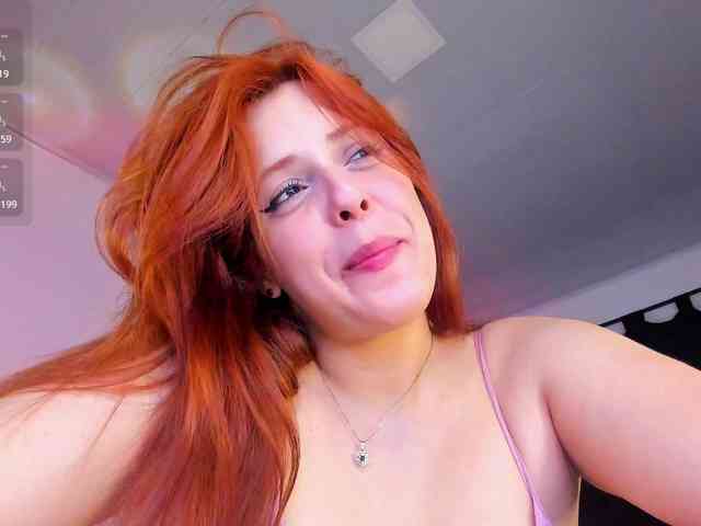 Allie-Rose Live Webcam on BongaCams