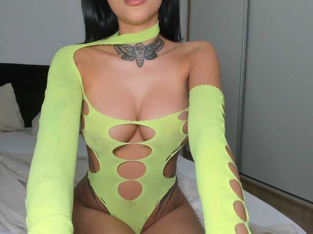FantasyDevil live cam on BongaCams