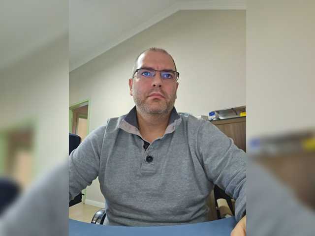 Andrew19005