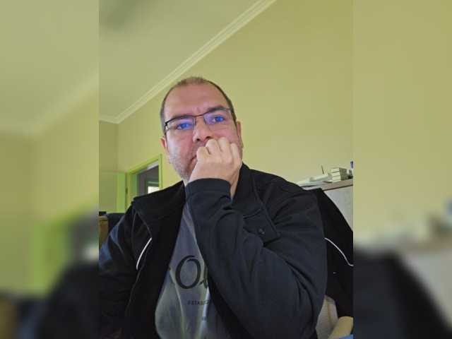 Andrew19005