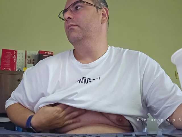 Andrew19005