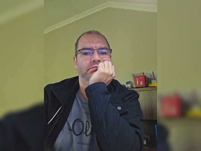 Andrew19005