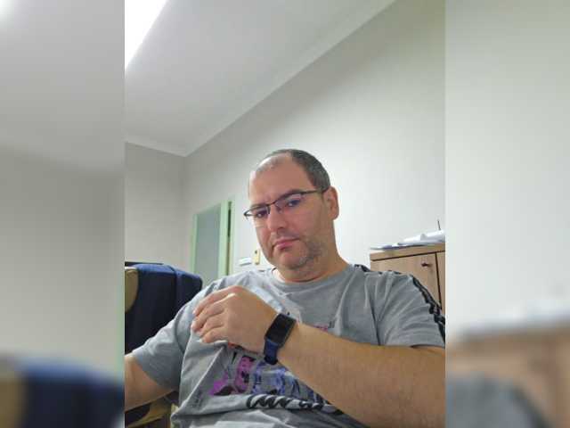 Andrew19005
