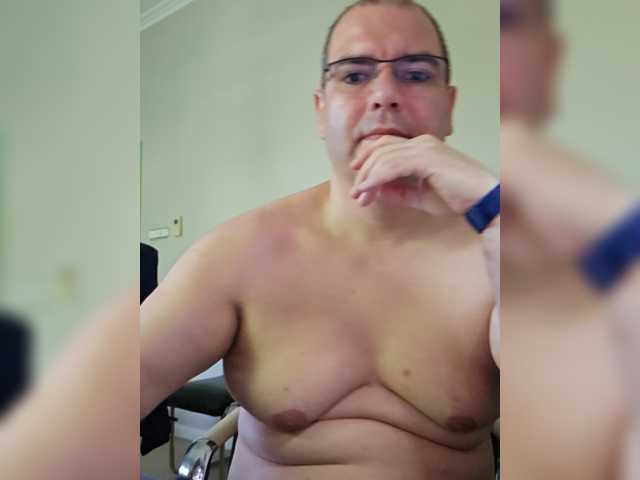 Andrew19005