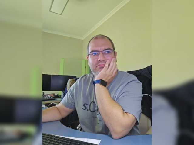 Andrew19005