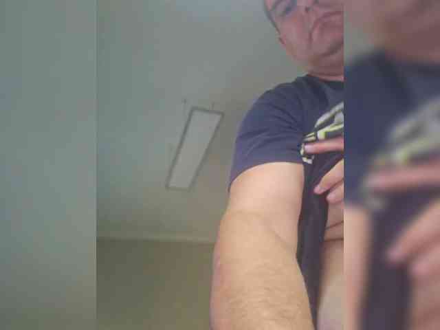 Andrew19005