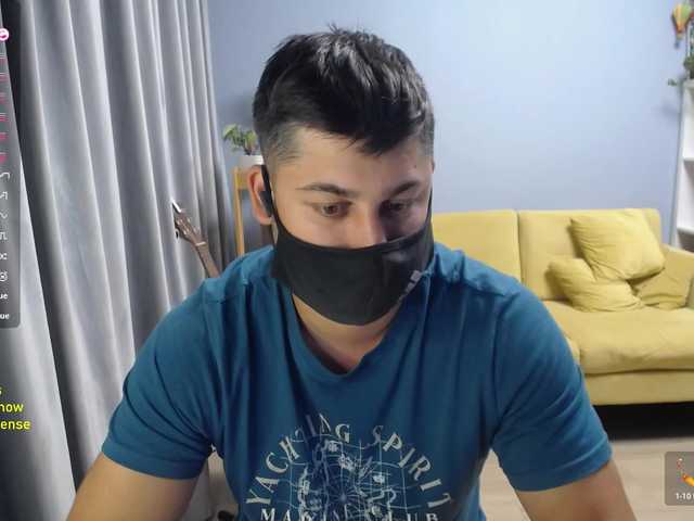 TomGuys live webcam show