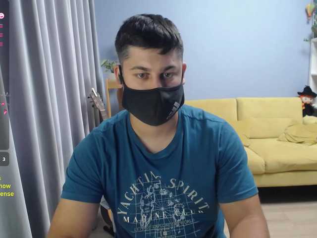 TomGuys live webcam show