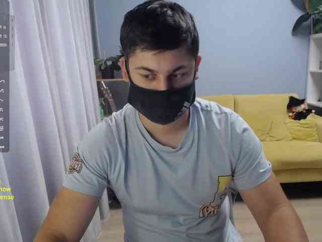 TomGuys Live Webcam on BongaCams