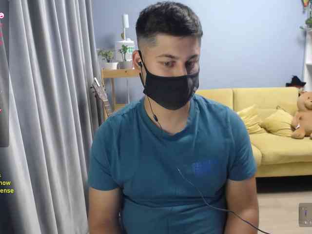 TomGuys Sex Cam Show