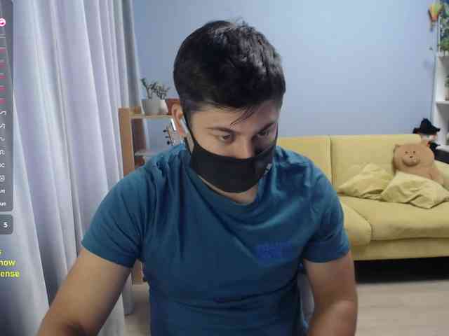 TomGuys Sex Cam Show
